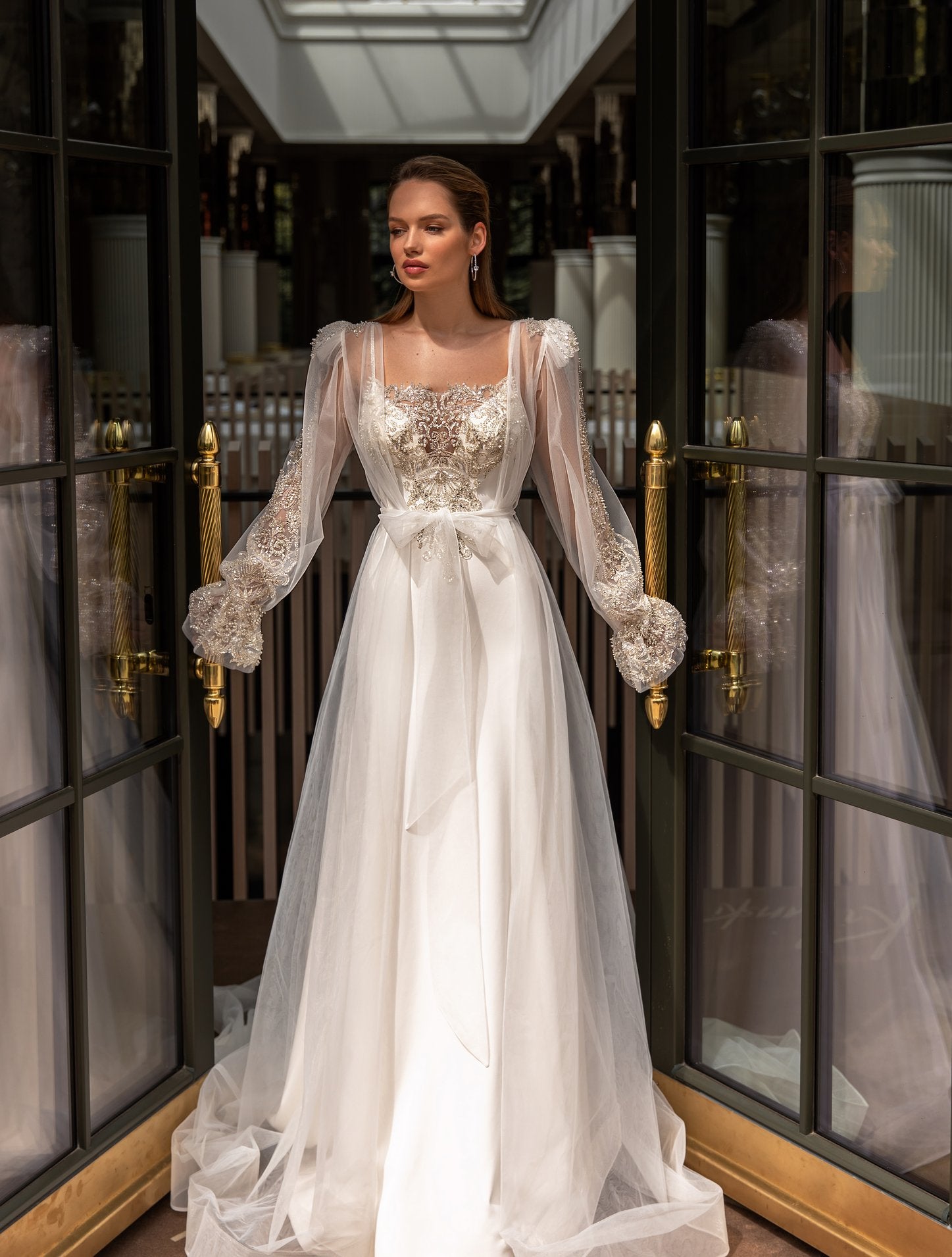 chinese dress ladies High Quality Diamond Luxury Wedding Dress Bridal Gown  sultanti