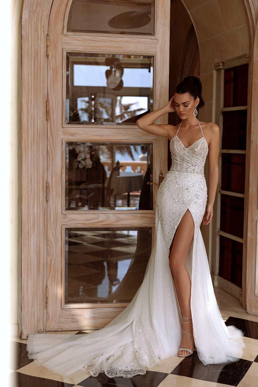 Adalin by Perfioni | Glamorous Halter Wedding