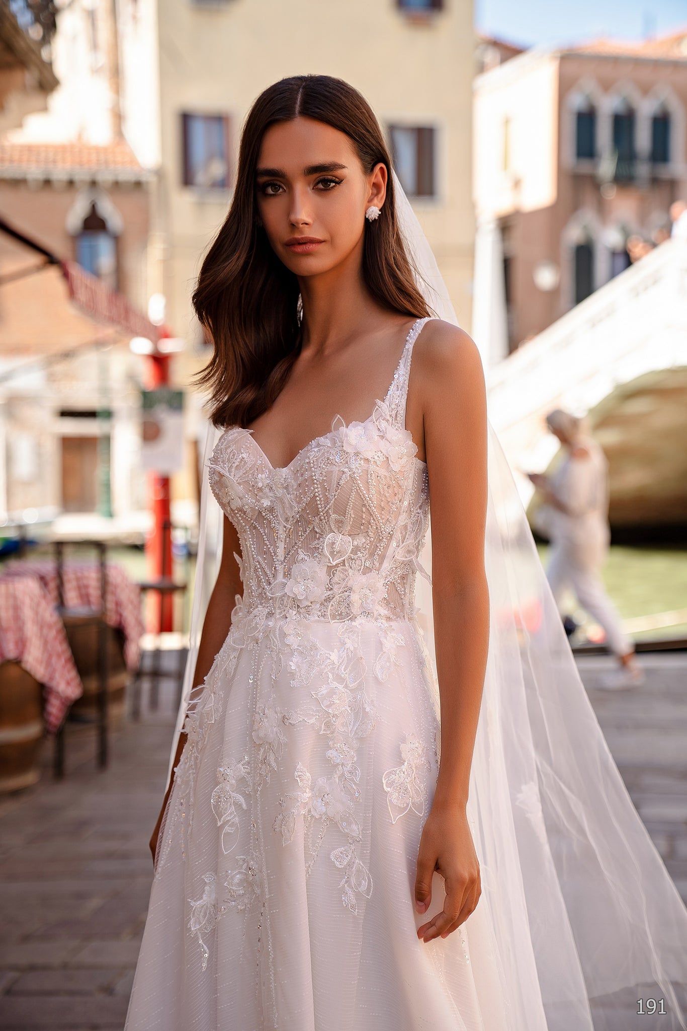 EMABRIDE 191