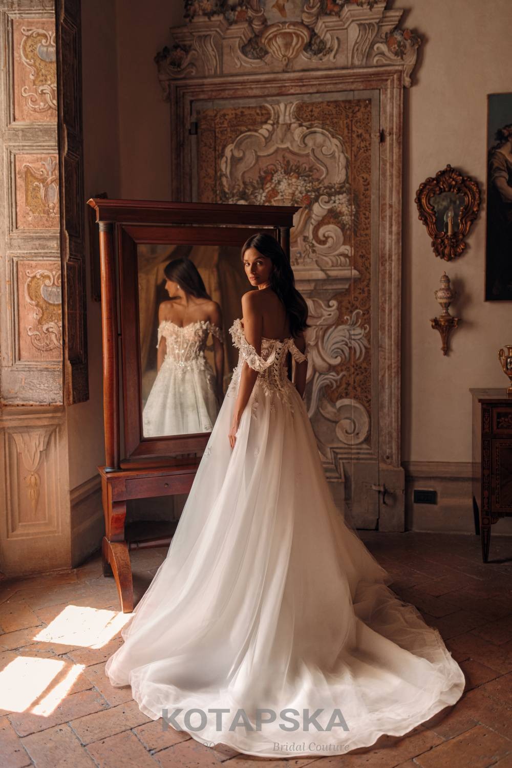 Iryna Kotapska F2622