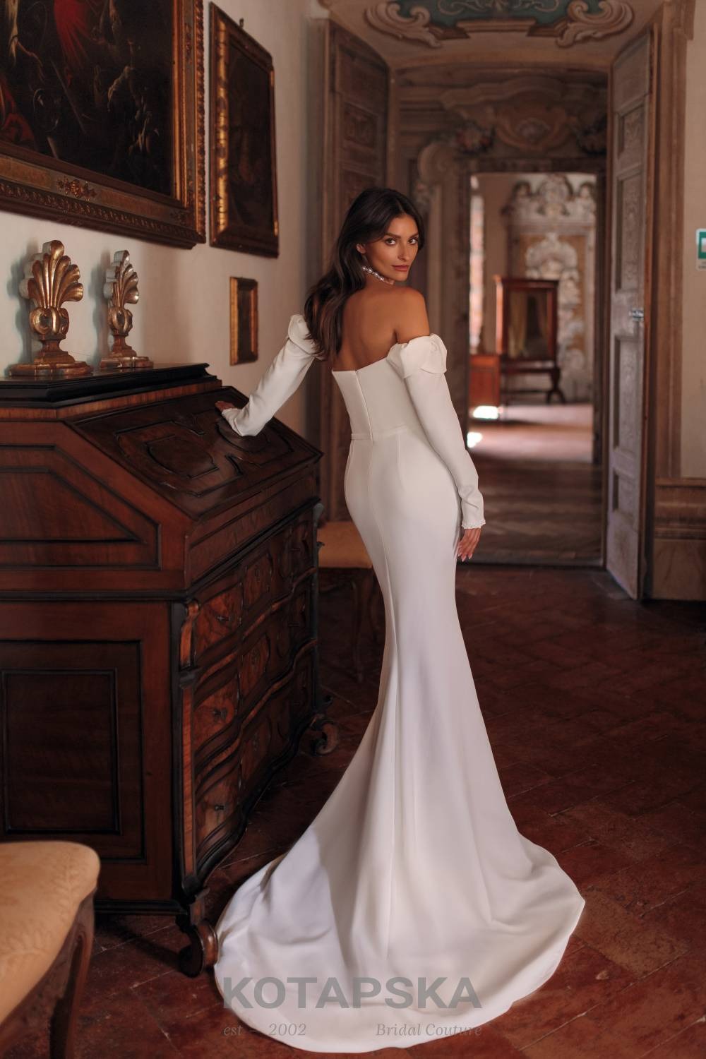 Iryna Kotapska F2624