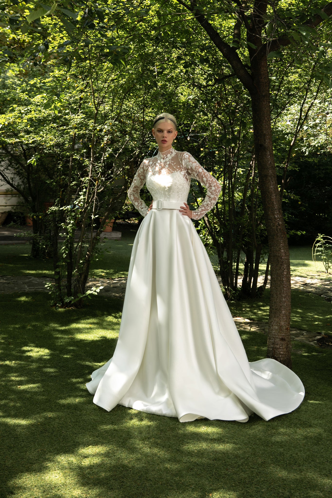 Timeless Classic Wedding Dress with Lace and Crystal Accents | Marelli exclusive 20 / Ivory Timeless Classic Wedding Dress with Lace and Crystal Accents | Marelli exclusive 20 / Ivory