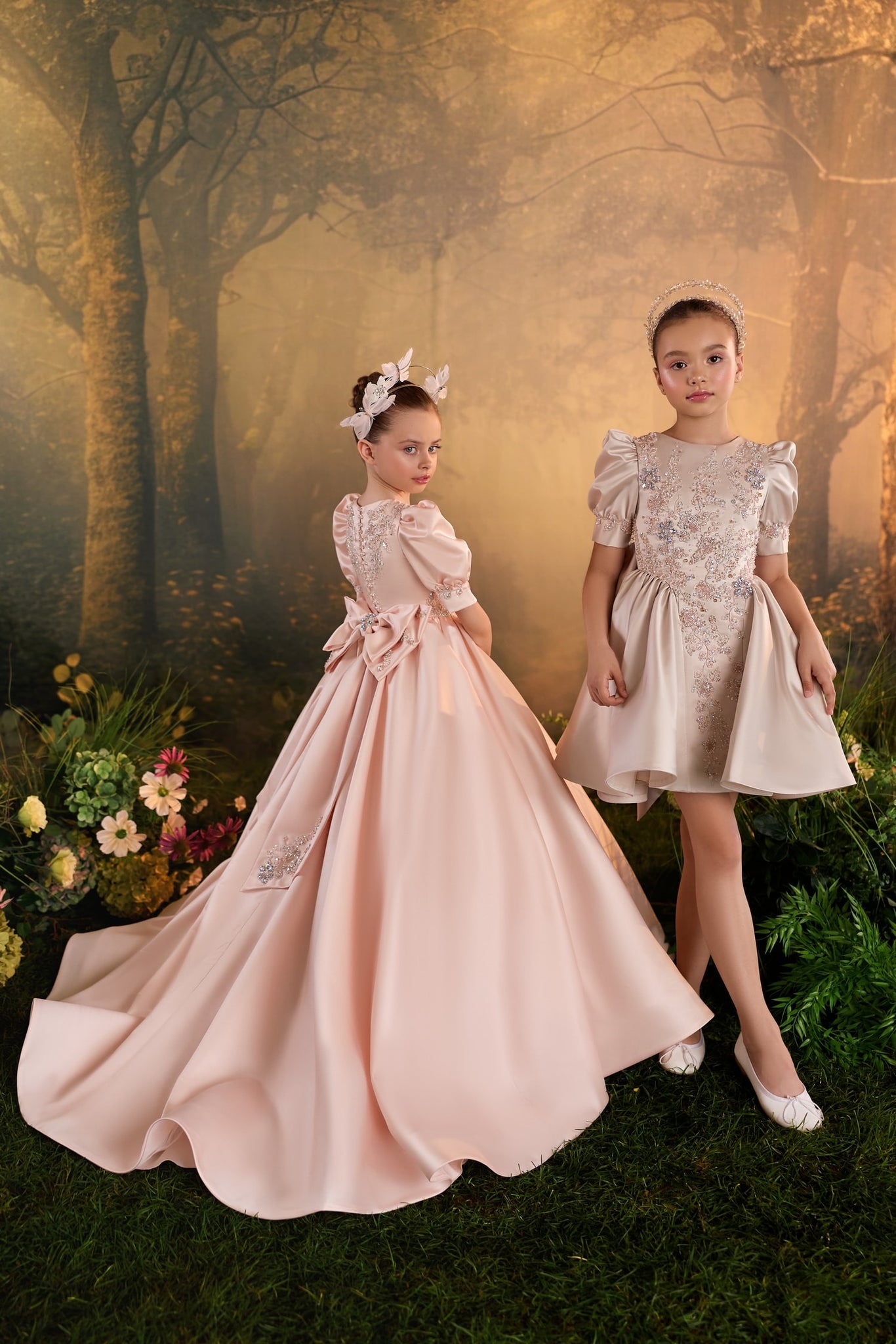Back detail of Pentelei 3941 with covered buttons and removable statement bow | Girls Formal Dress