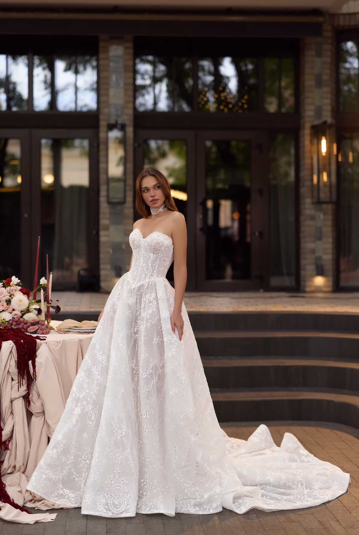 Sweetheart Lace Princess Wedding Dress with Long Train