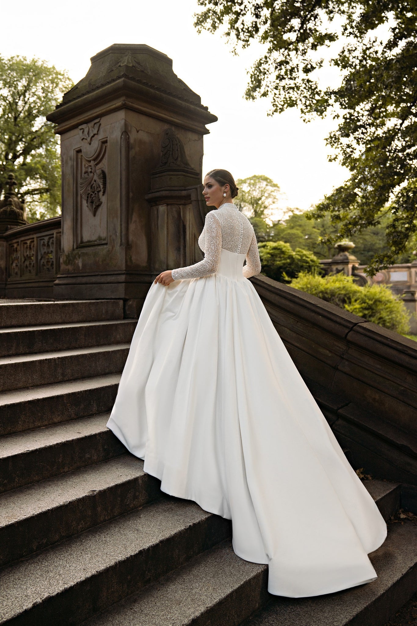 EMABRIDE 244