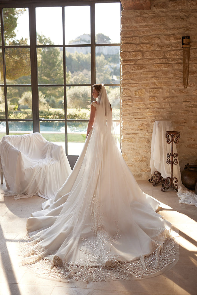 Helene by Perfioni