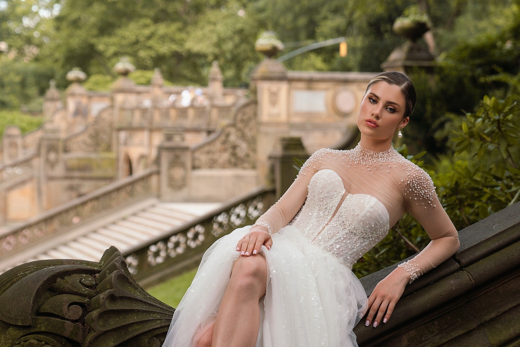 EMABRIDE 243