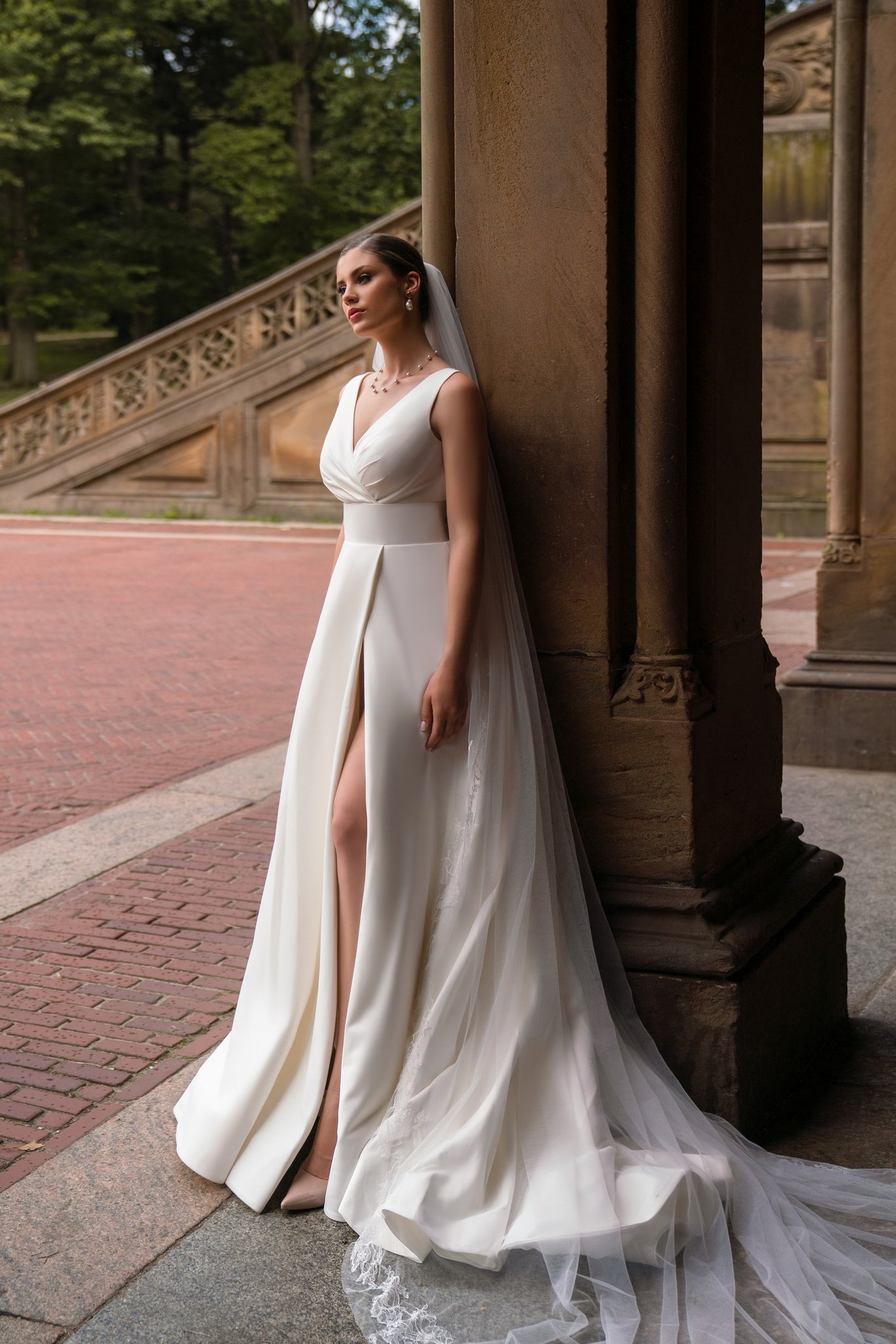 EMABRIDE 249