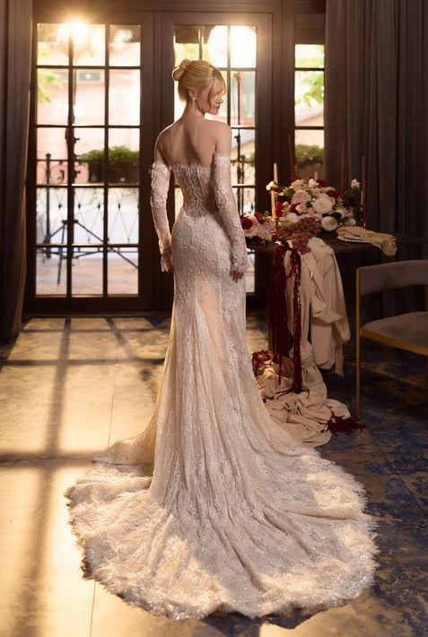 Hypnora by Vittoria Soltero | Chantilly Lace