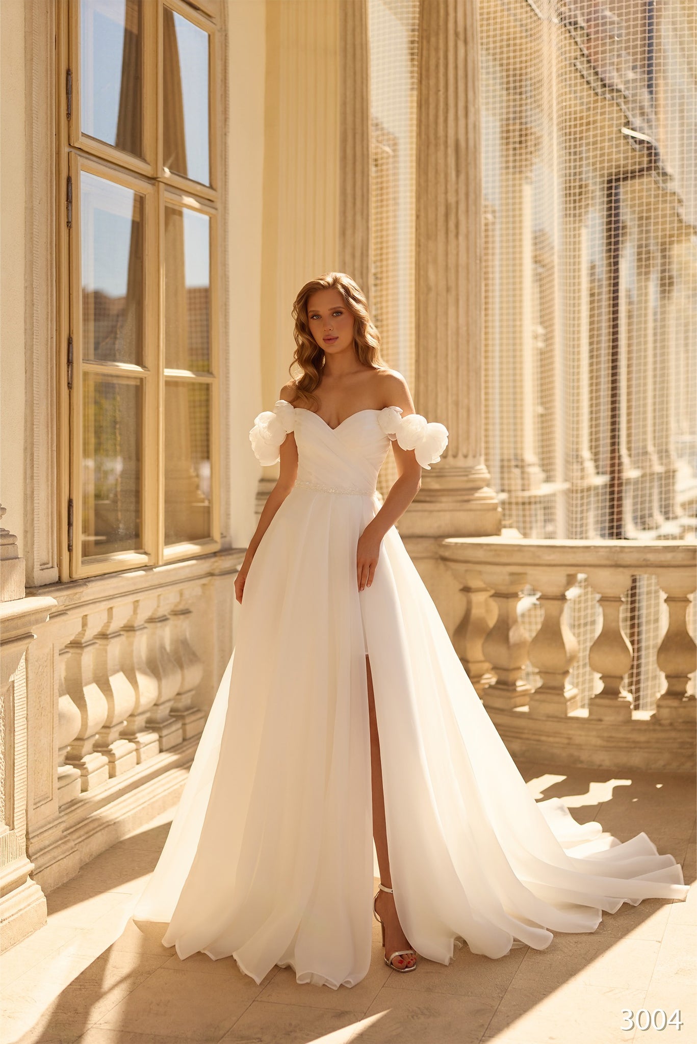 Convertible Short Wedding Dress with detachable Skirt