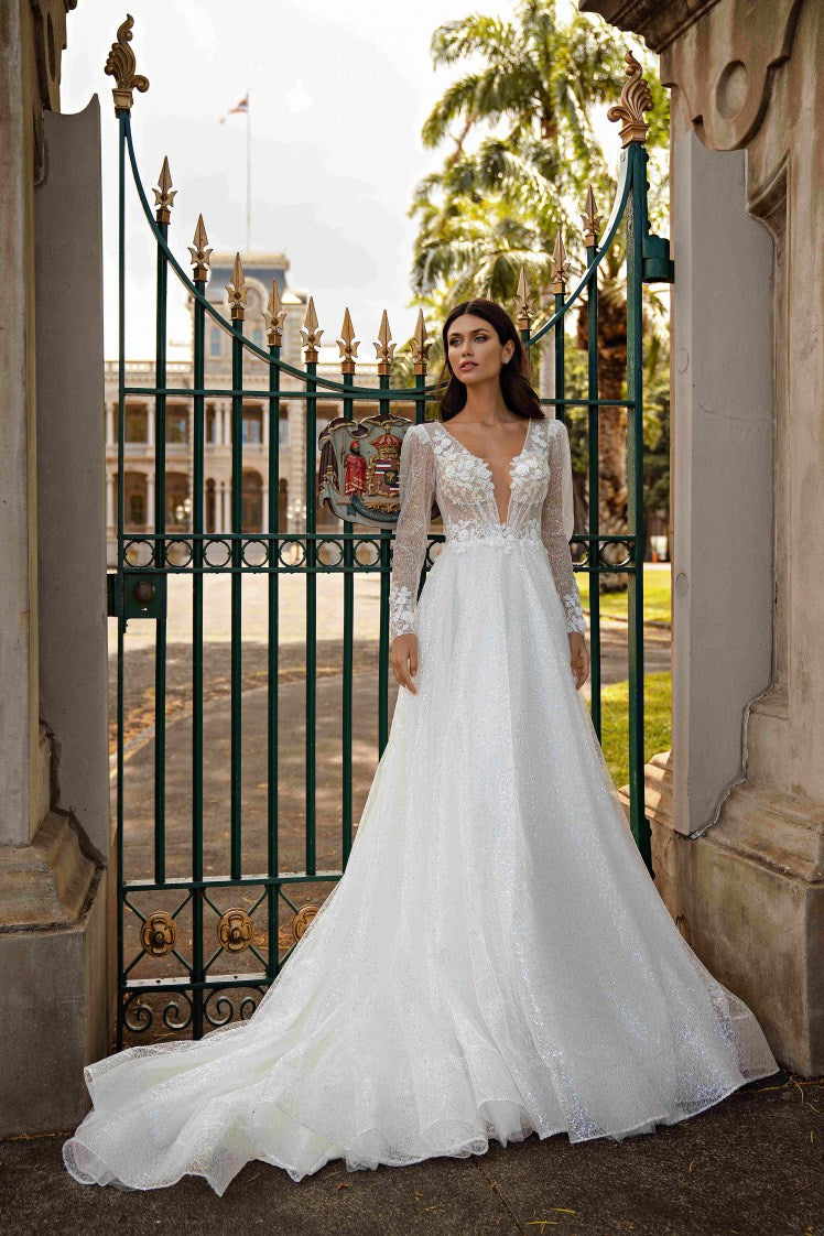 metal wedding dress Silviamo S-677-VIOLA | Quick Draping Techniques for and its Trumpet Wedding ring bearer shoes Shade:Beige