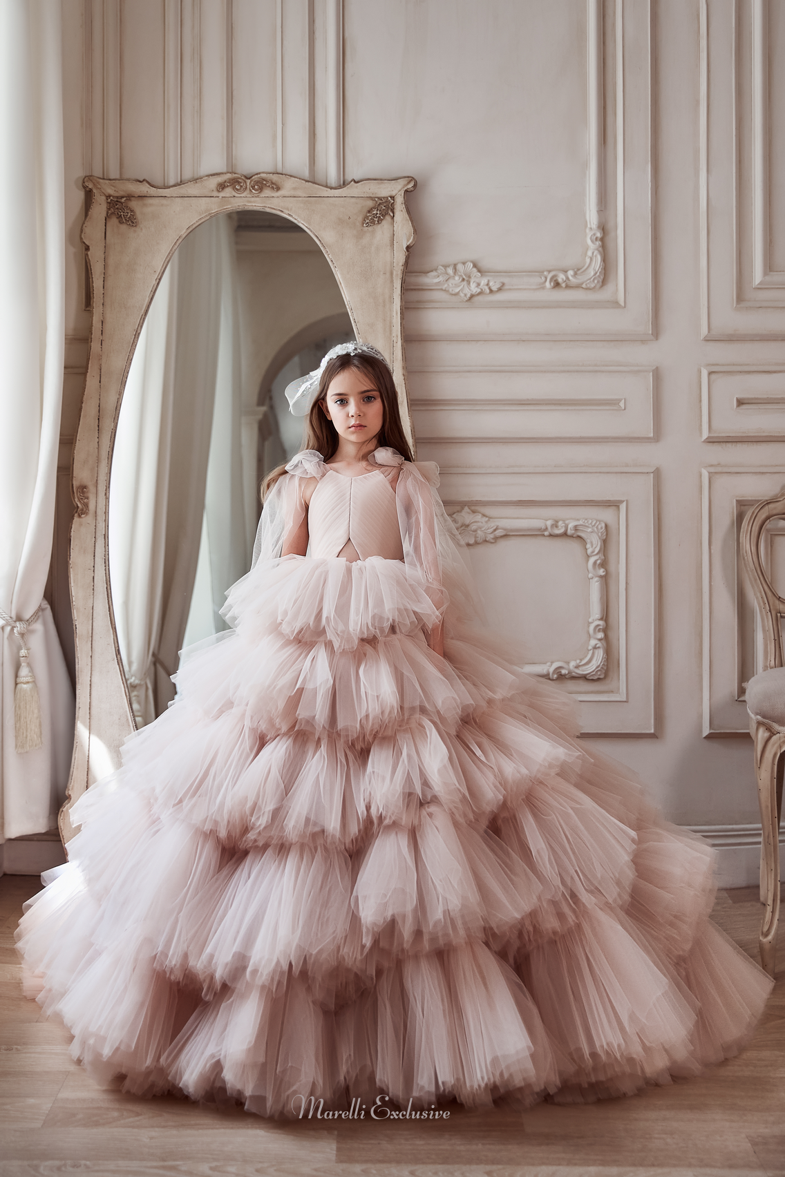 Pentelei 3105 tulle beauty: bow-adorned sleeves for little princesses  | Girls Formal Dress