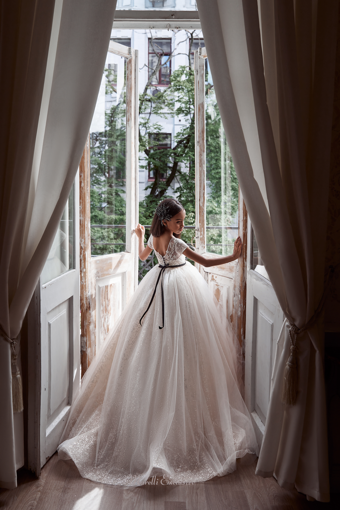 Pentelei 3125 princess-ready: a formal dress for special occasions  | Girls Formal Dress
