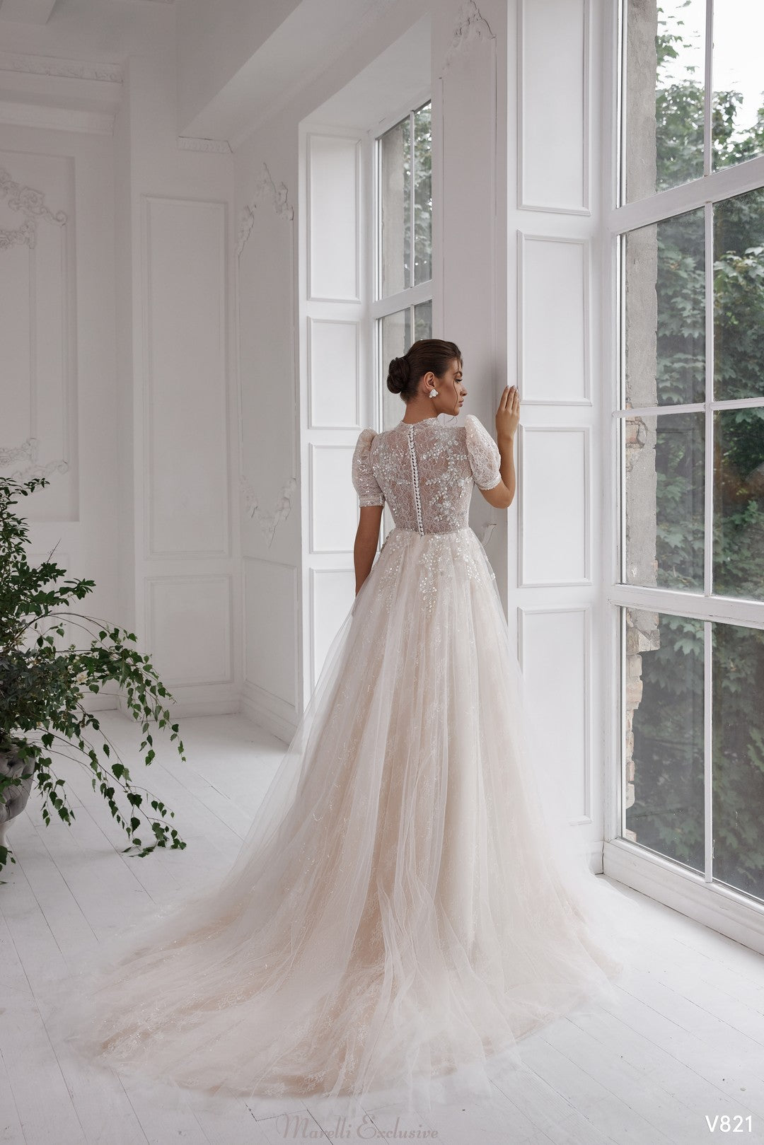 Elegant and Modest Wedding Dress with Silver Sequined Sleeves