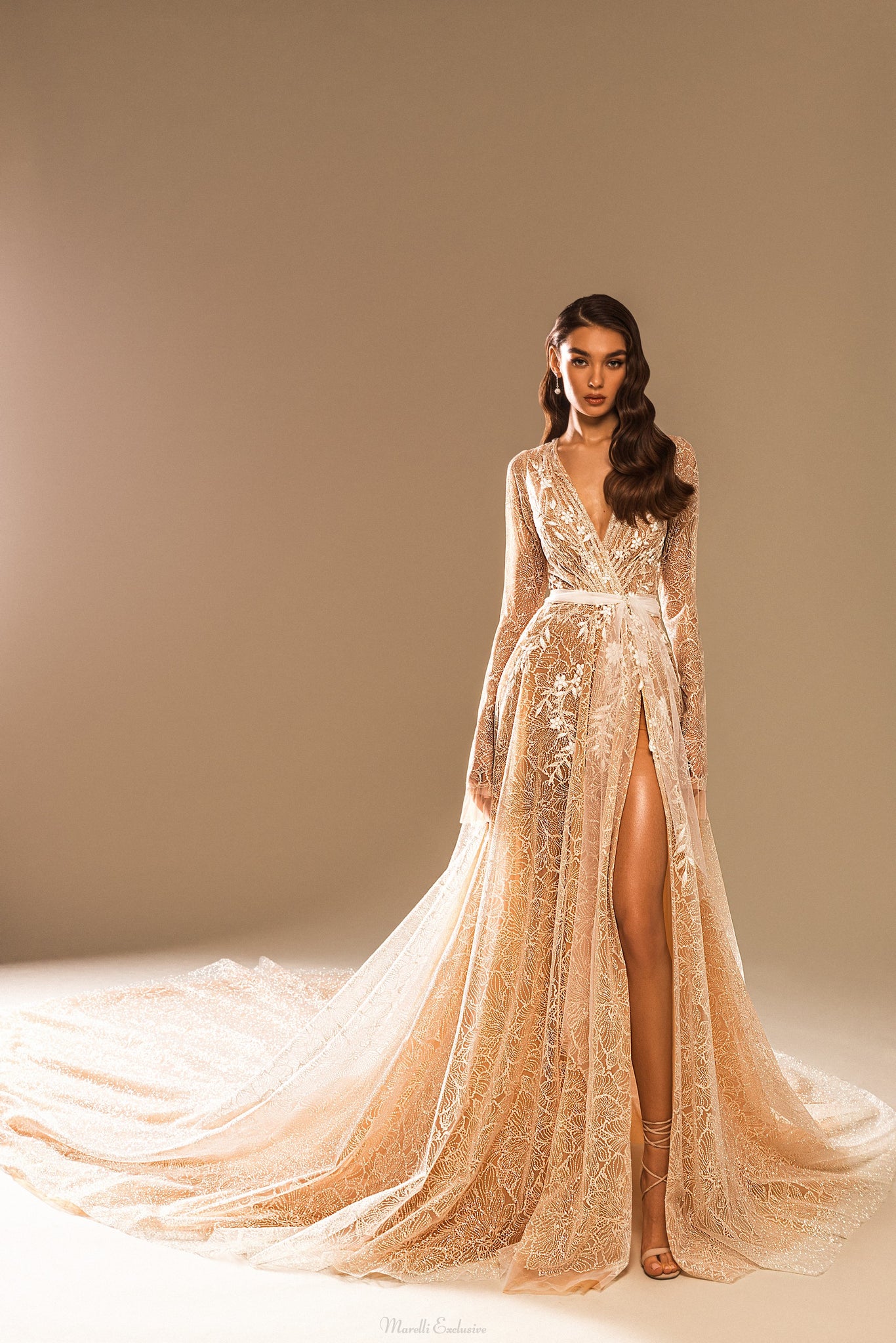 Wedding dress, deep V-neck, sexy leg slit 14 / Ivory Wedding dress, deep V-neck, sexy leg slit 14 / Ivory